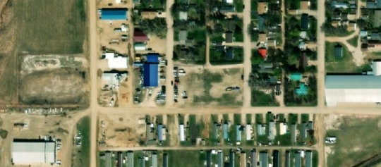 Satellite view of 325 7th Street West, Carlyle, SK